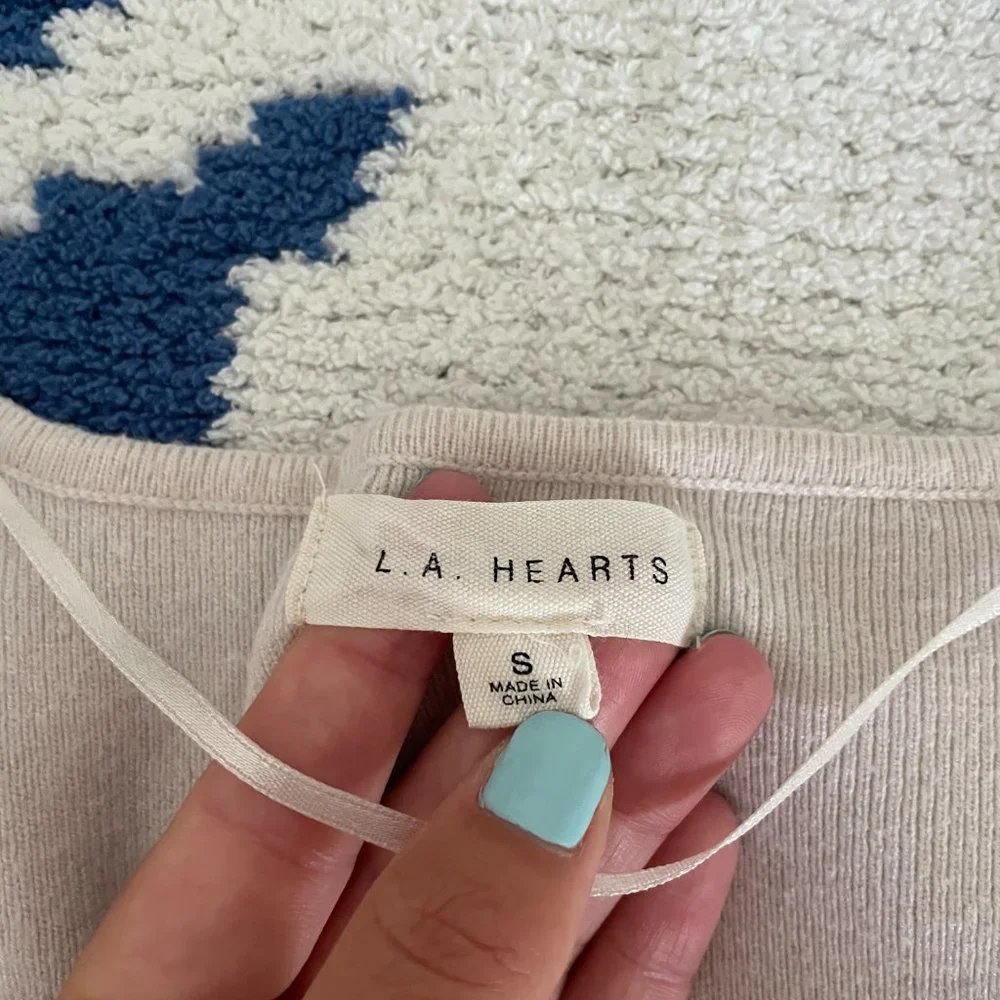 LA Hearts Cream Long Sleeve Sweater - Picture 2 of 4